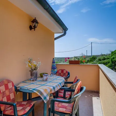 Apartmani Zorica * Martinscica (Cres)